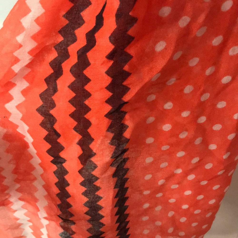 Scarf - Picture 2 of 2